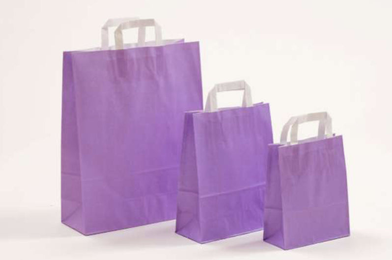 Papierhenkeltache Papiertüte mit weißen Flachhenkeln für den Einzelhandel Messen Boutiquen Shops preiswert 3 unterschiedliche Größenformate schnelle Lieferung preiswert von Max Josef Steinebach GmbH Farbe der Papiertüten Violett