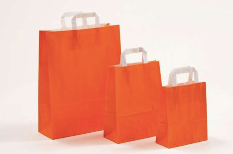 Papierhenkeltache Papiertüte mit weißen Flachhenkeln für den Einzelhandel Messen Boutiquen Shops preiswert 3 unterschiedliche Größenformate schnelle Lieferung preiswert von Max Josef Steinebach GmbH Farbe der Papiertüten Orange